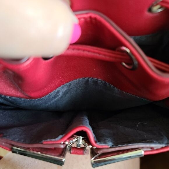 Danielle Nicole Alexa Mini Bucket - Picture 5 of 9